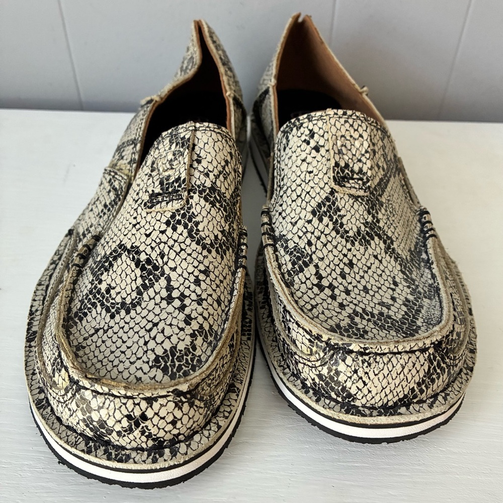 NWOT Ariat Men's Snakeskin Loafers - Black and Cream Size 11B - Picture 2 of 11